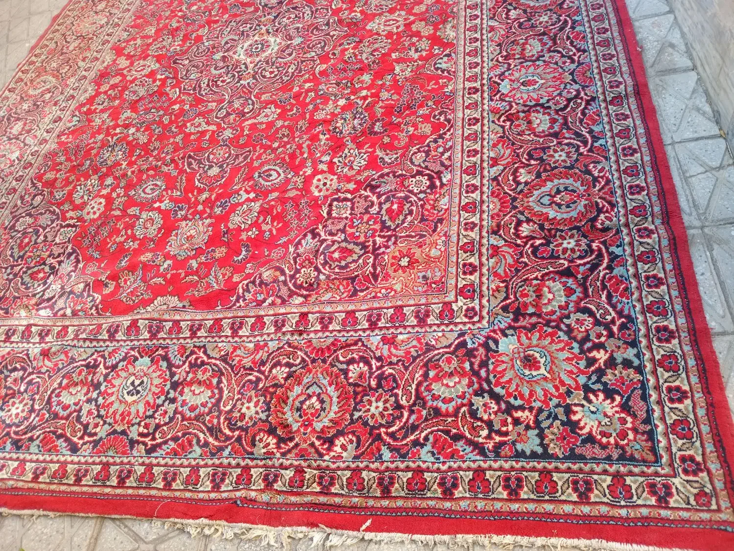 فرش ۱۲ متری|فرش|بروجرد, |دیوار