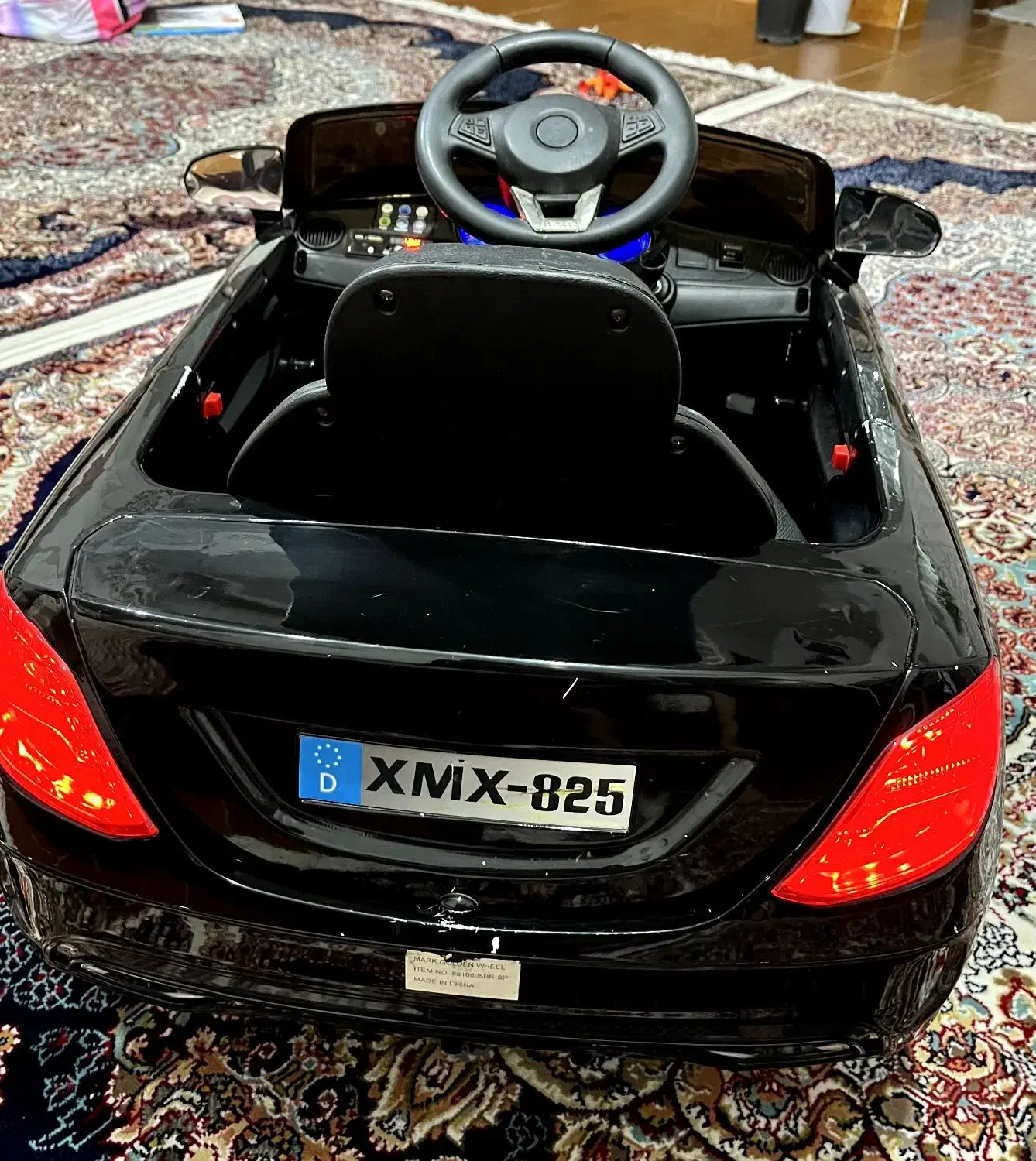 ماشین شارژی|اسباب‌بازی بچه|رشت, لاکان|دیوار