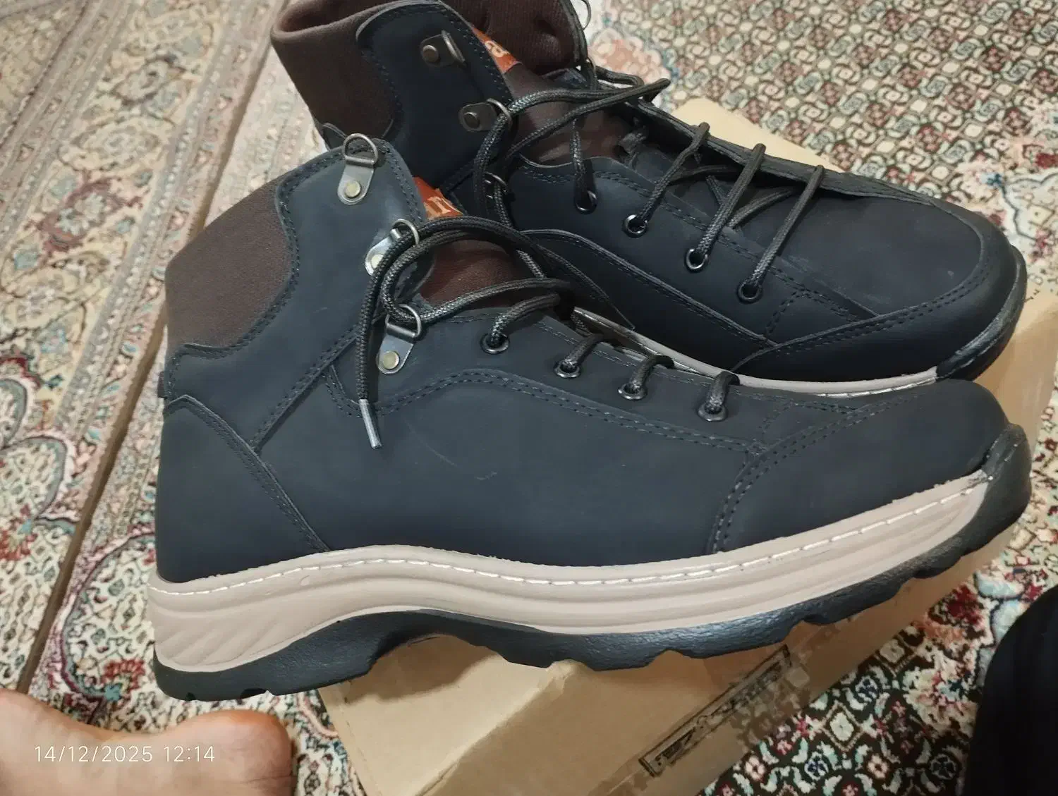 نیم بوت|کفش و لباس بچه|زابل, |دیوار