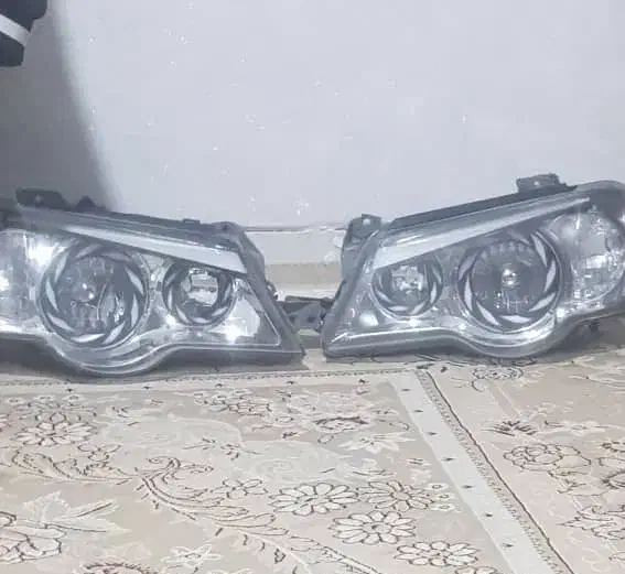 چراغ جلو ۱۱۱ و ۱۳۲|قطعات یدکی و لوازم جانبی|شاهین‌شهر, نظامی|دیوار