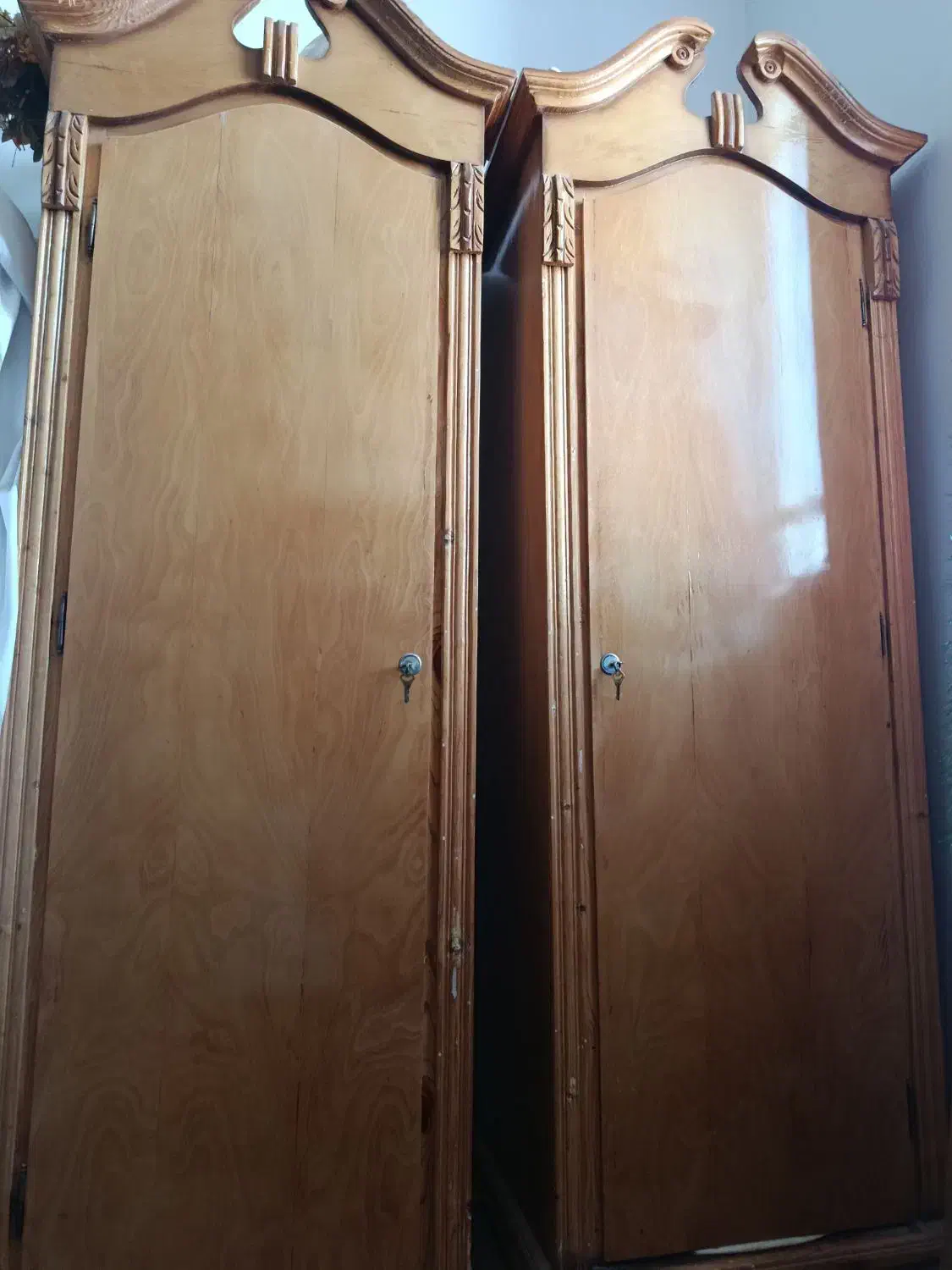 2عدد کمد ویک دراور  و یک تخت دو نفره|تخت و سرویس خواب|زابل, |دیوار