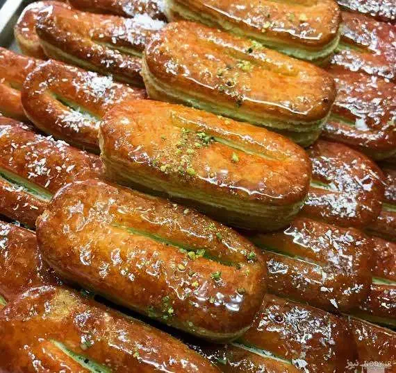 بردست ساده قنادی|استخدام خدمات فروشگاه و رستوران|مشهد, امیریه|دیوار