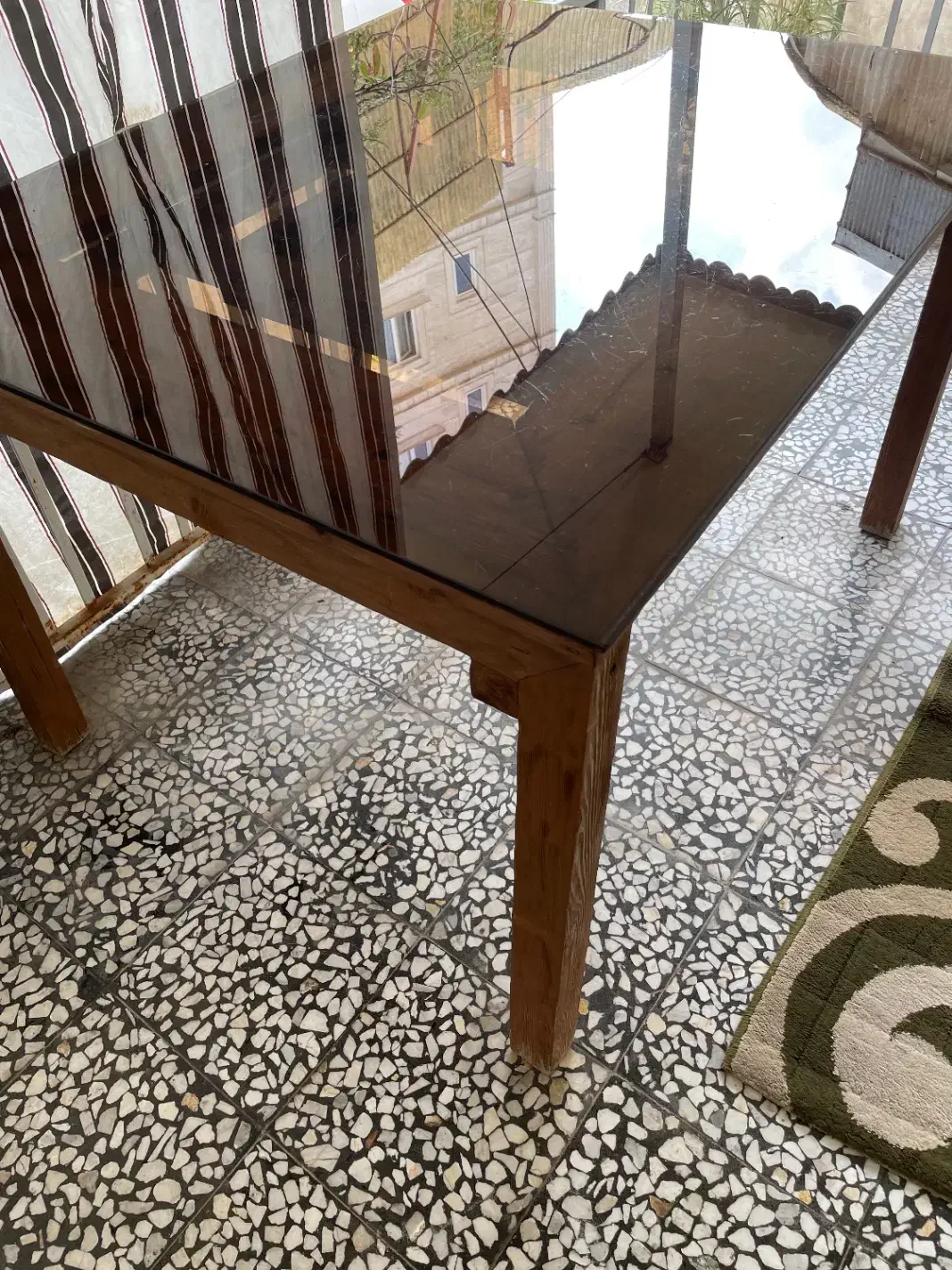 میز چوبی ۶نفره|میز و صندلی غذاخوری|رشت, امین الضرب|دیوار