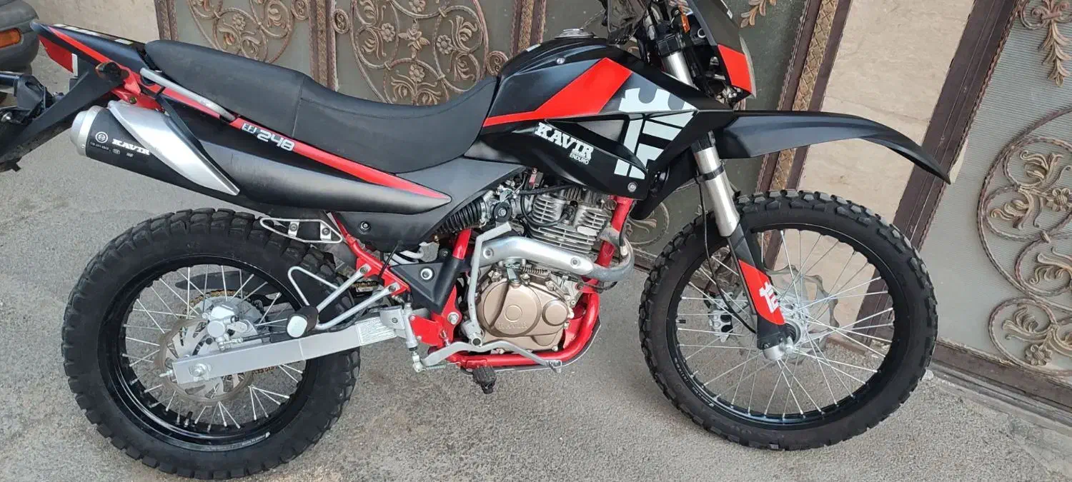 تریل ۲۵۰ t2|موتورسیکلت|تهران, میرداماد|دیوار