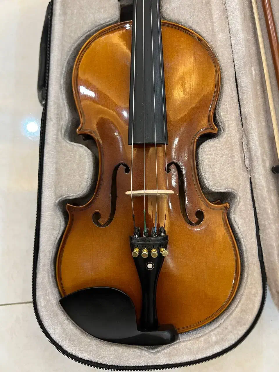 ویالن برند ریچارد بونل اصلی سایز4 همراه لوازم کامل|ویولن|گلستان (تهران), |دیوار