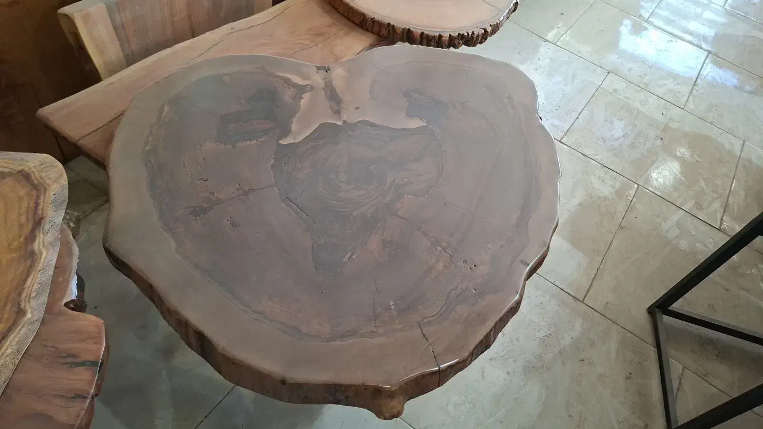 ماهانا چوب|مبلمان خانگی و میز عسلی|مشهد, وکیل‌آباد|دیوار