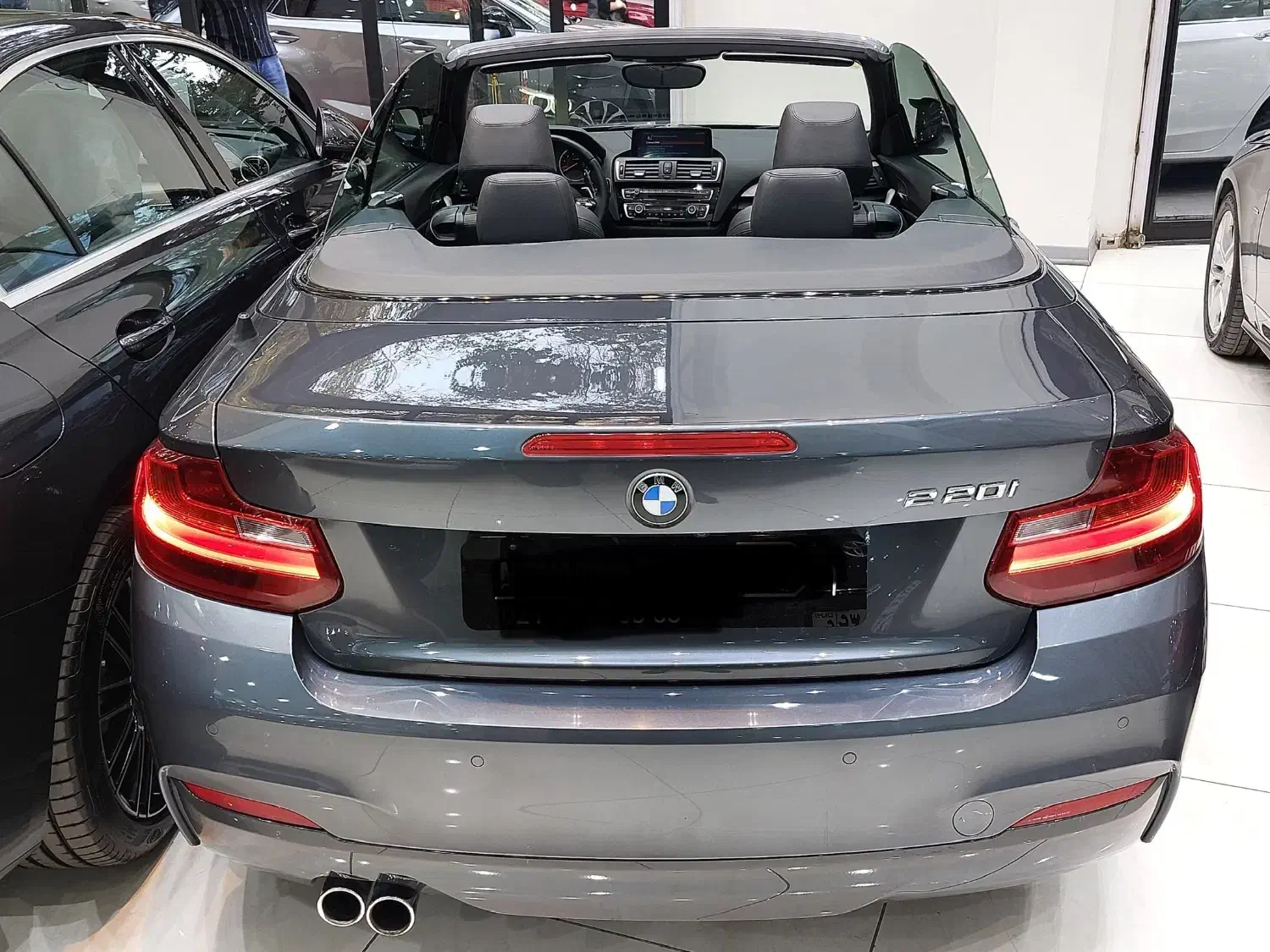 بی ام و ۲۲۰i مدل ۲۰۱۷|خودرو سواری و وانت|تهران, حکمت|دیوار