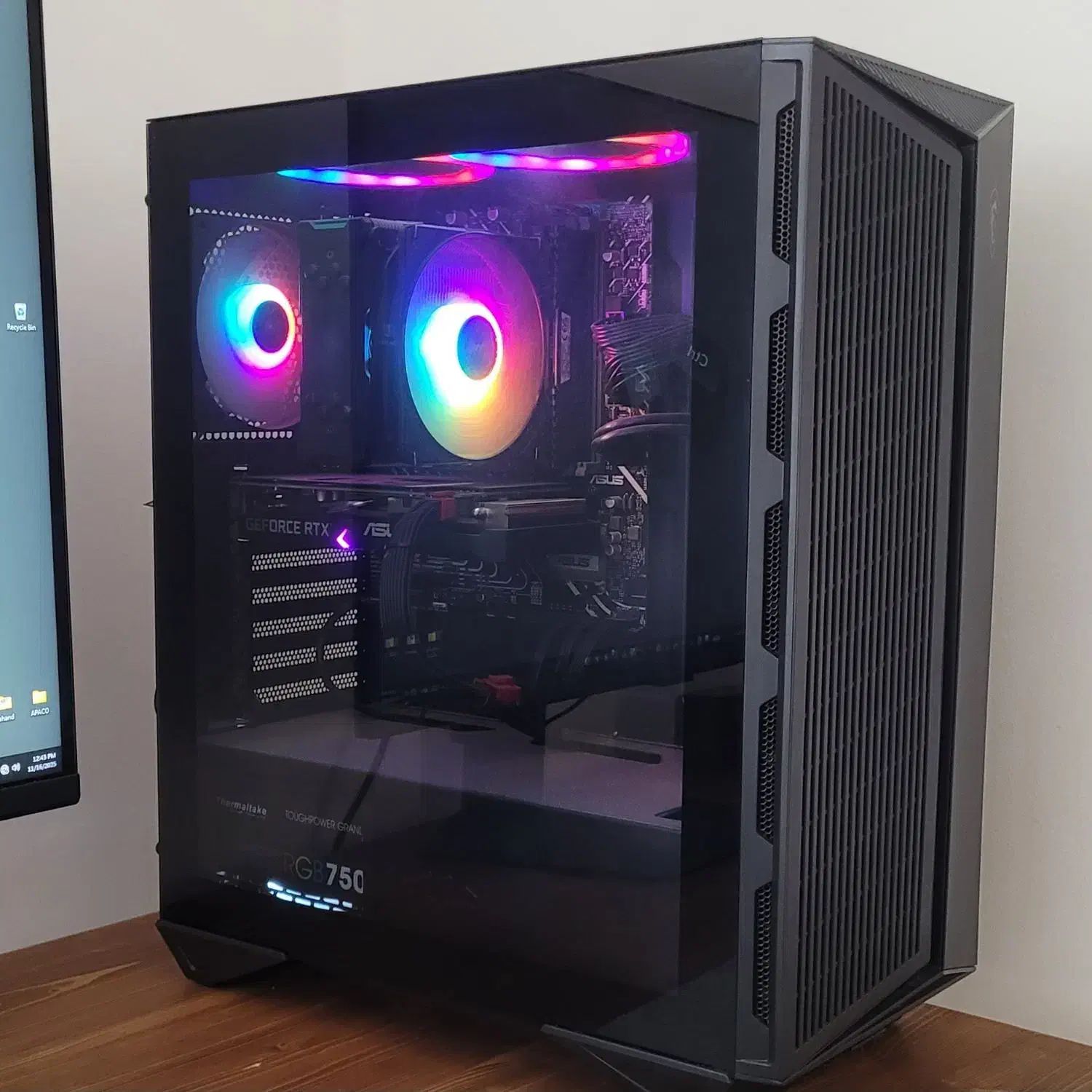 قاب کیس کامپیوتر MSI|قطعات و لوازم جانبی رایانه|قم, بنیاد|دیوار