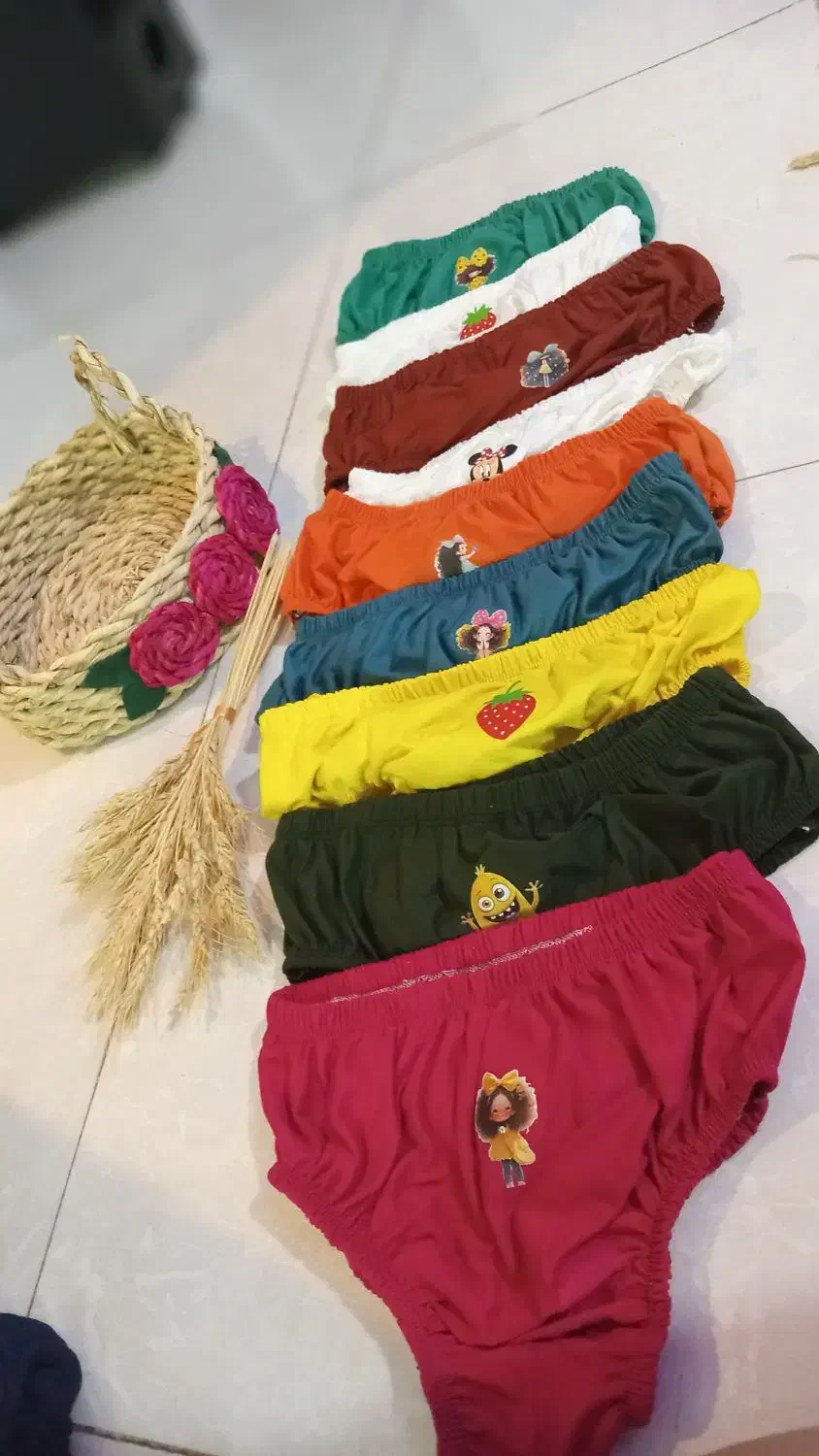 لباس زیر|لباس|هادی شهر, |دیوار