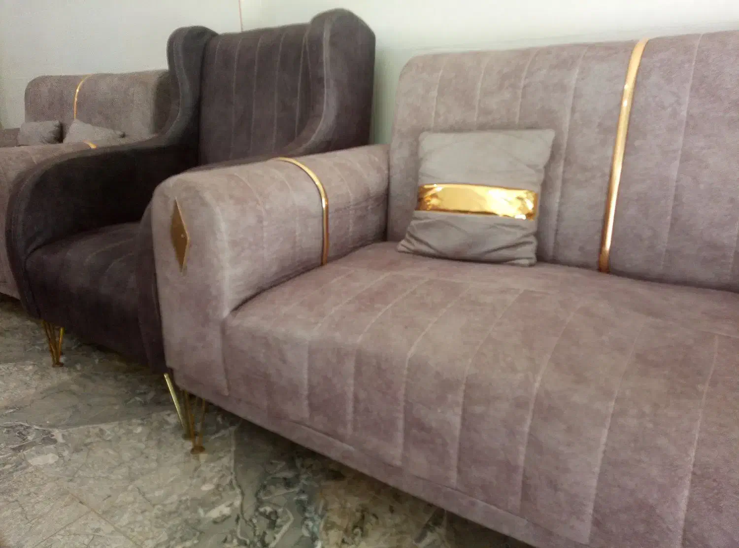 2دست مبل درحد جهیزیه تخفیف داده میشود|مبلمان خانگی و میز عسلی|تربت جام, مطهری|دیوار