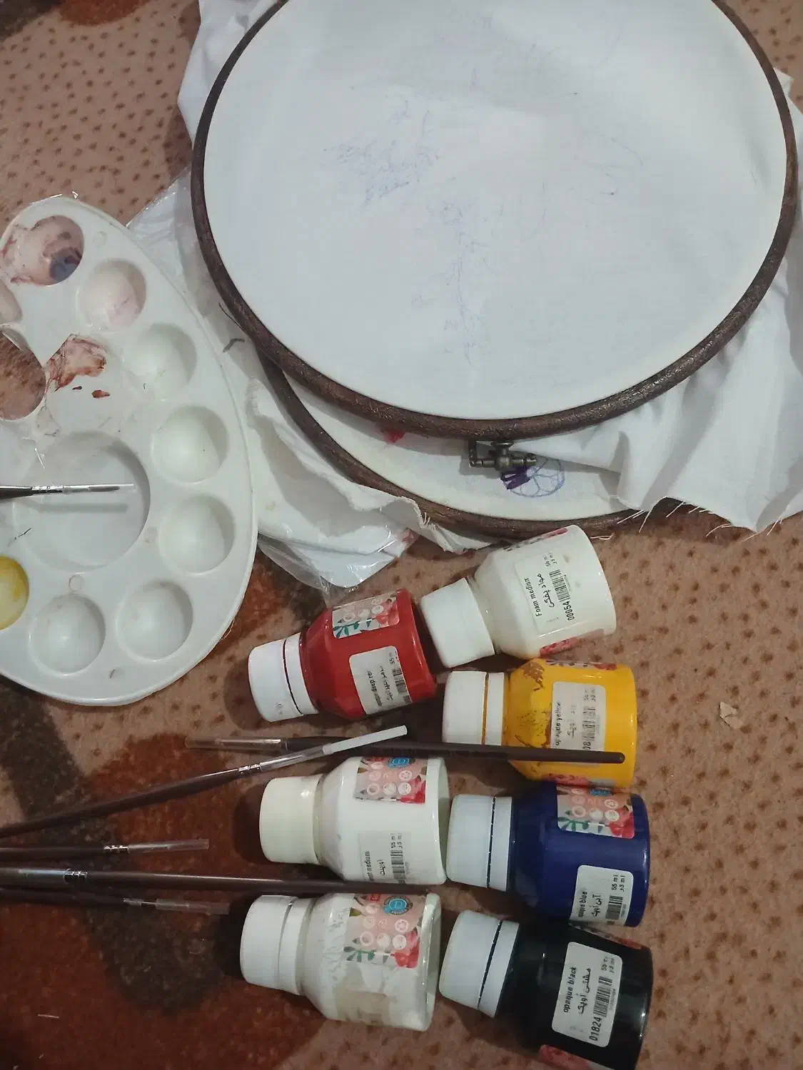 لوازم نقاشی روی پارچه|لوازم التحریر|هشتگرد, شهرک راه آهن|دیوار