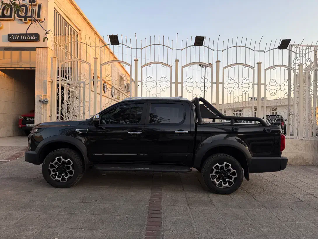 کی‌ام‌سی T9 مدل 2024|خودرو سواری و وانت|شیراز, انجیر|دیوار