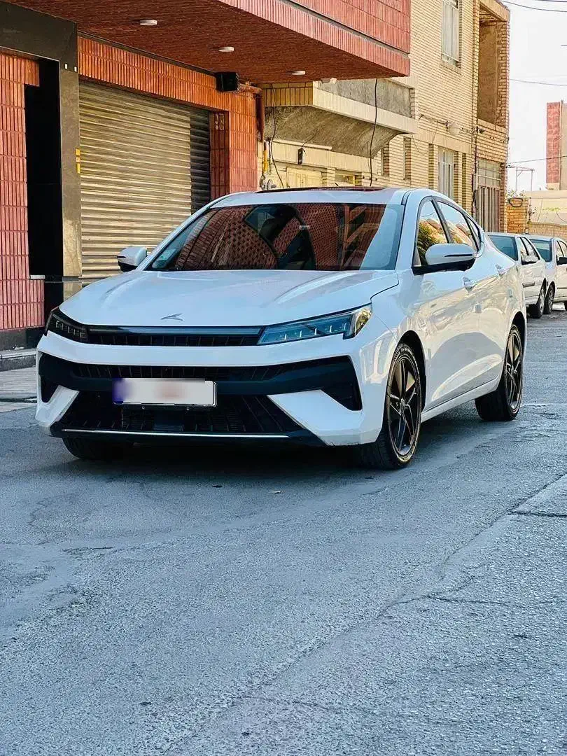 کی ام سی جی 7 مدل ۴۰۲ گارانتی فعال|خودرو سواری و وانت|کرمان, |دیوار