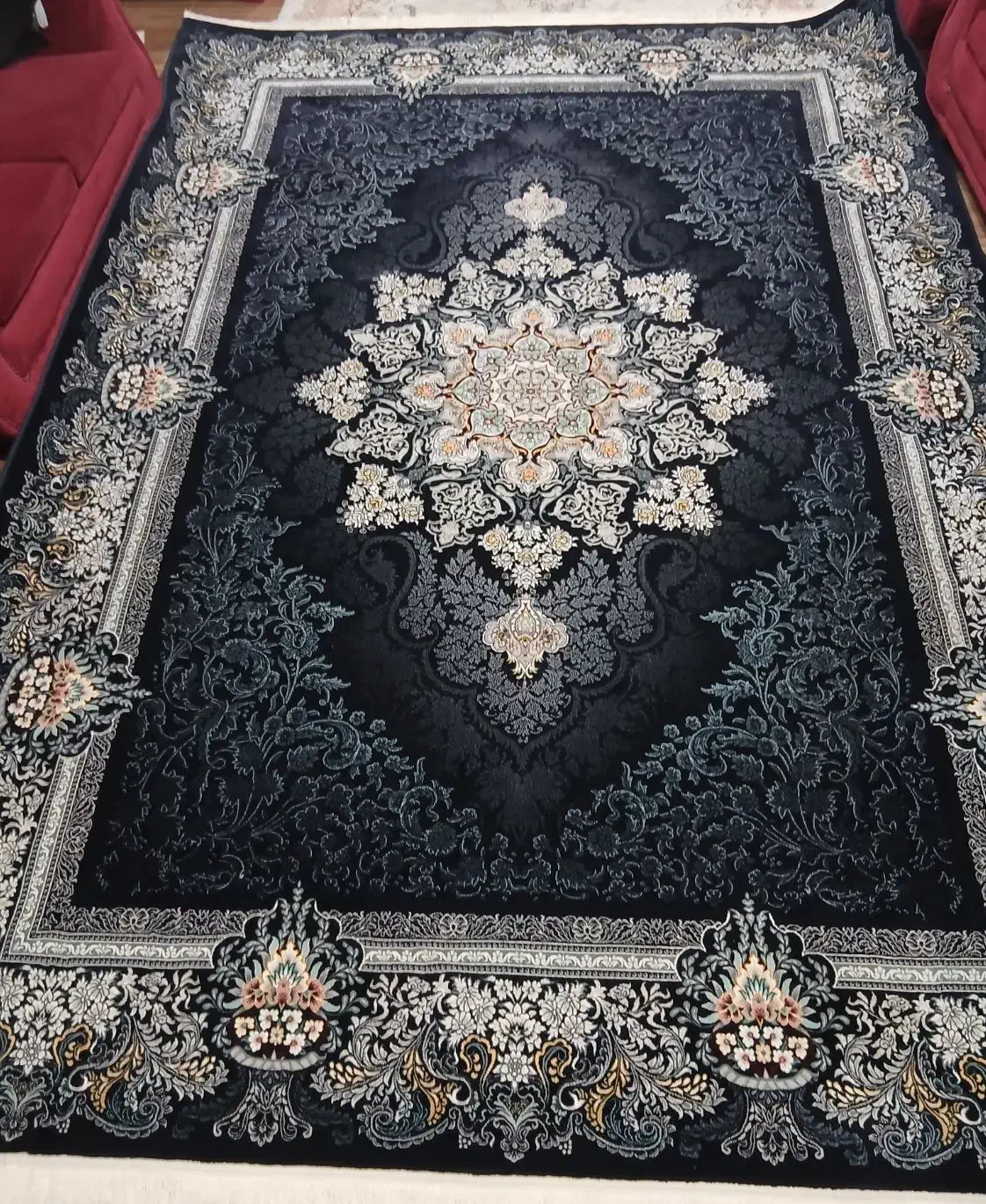 فرش ۹ متری درحد نو|فرش|رشت, بیجارپس|دیوار