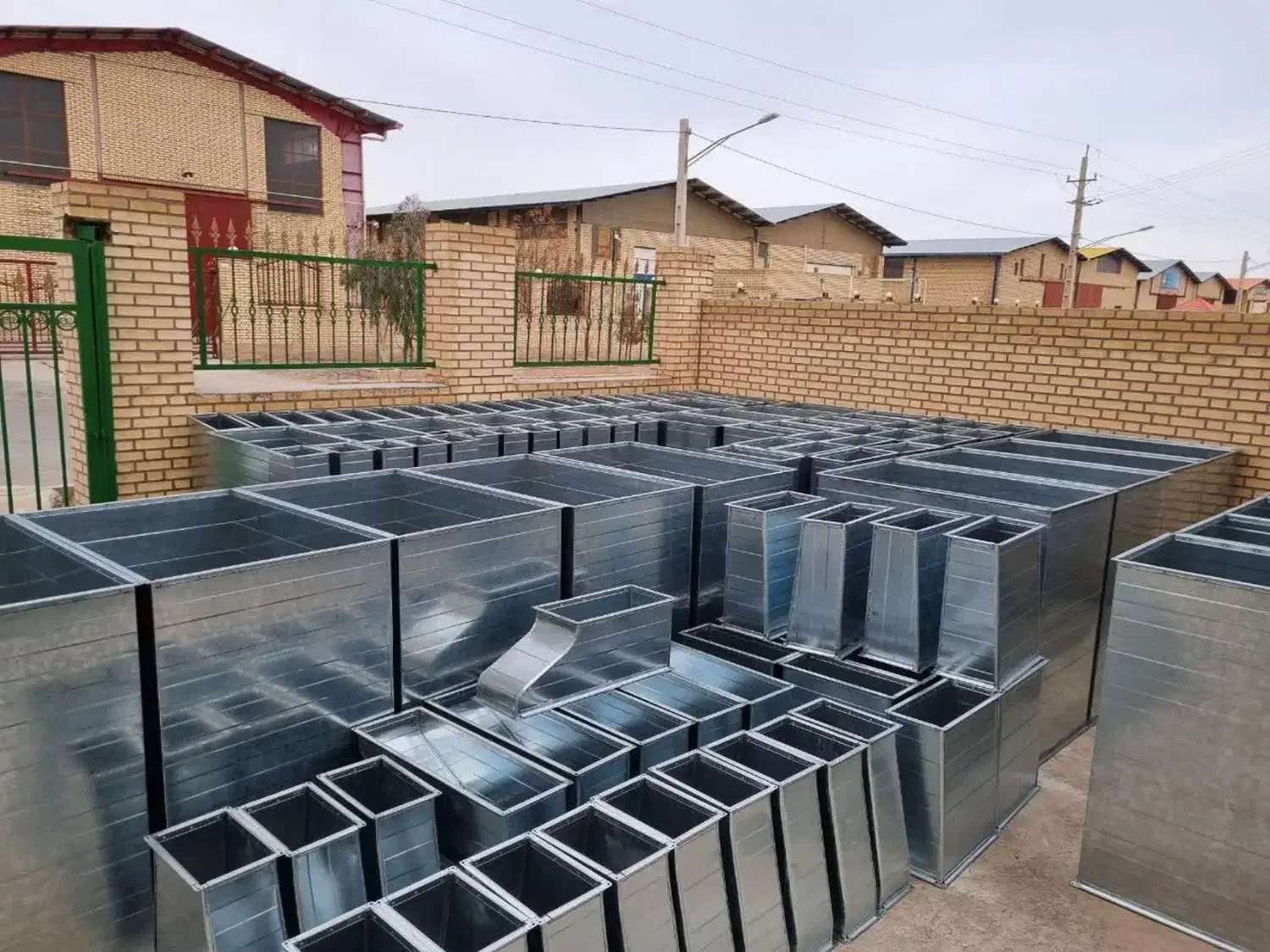 ساخت انواع کانال گالوانیزه و دریچه|خدمات پیشه و مهارت|قم, طلاب غیر ایرانی|دیوار