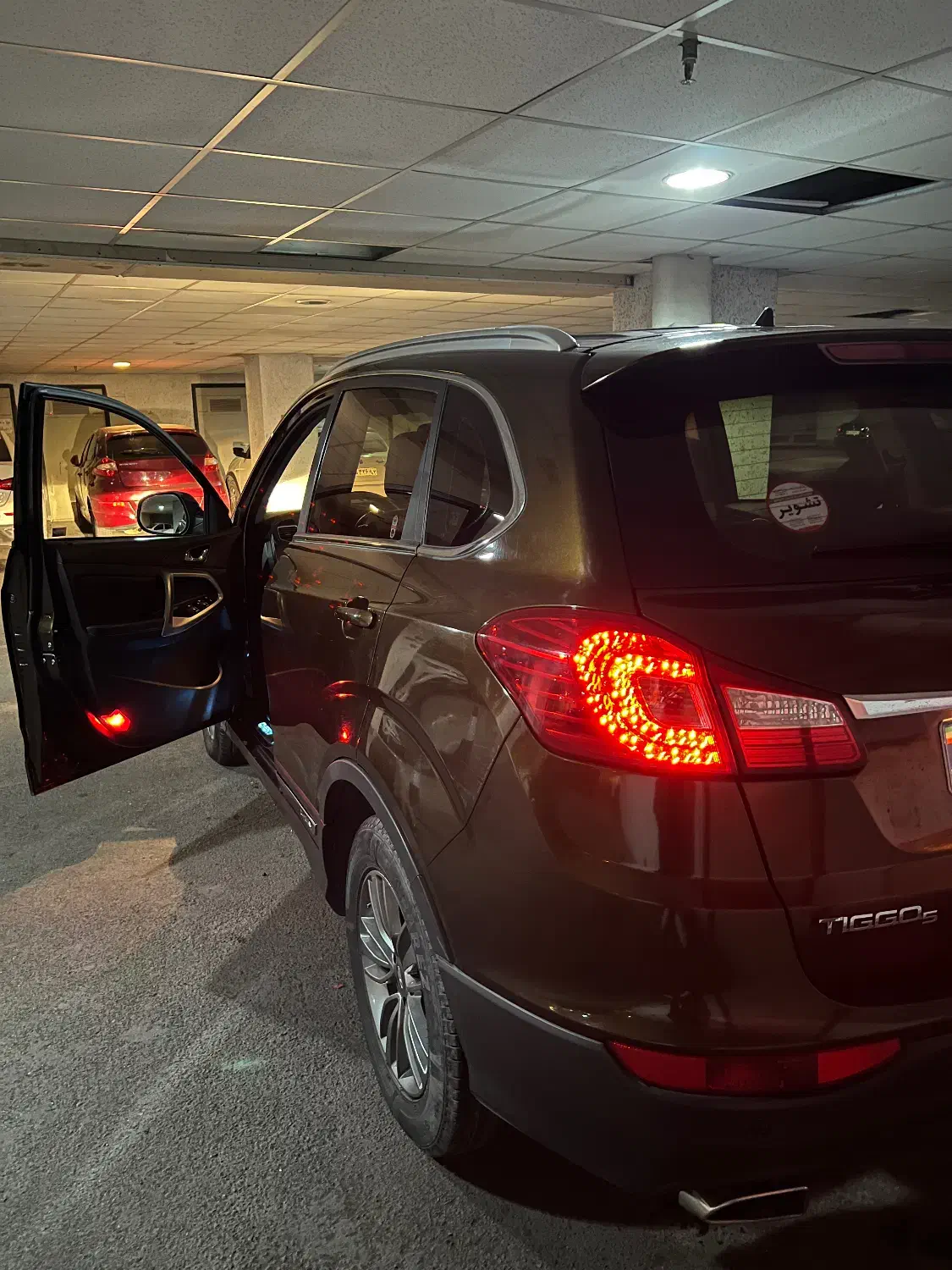 تیگو ۵ تمام فابریک|خودرو سواری و وانت|شیراز, معالی‌آباد|دیوار