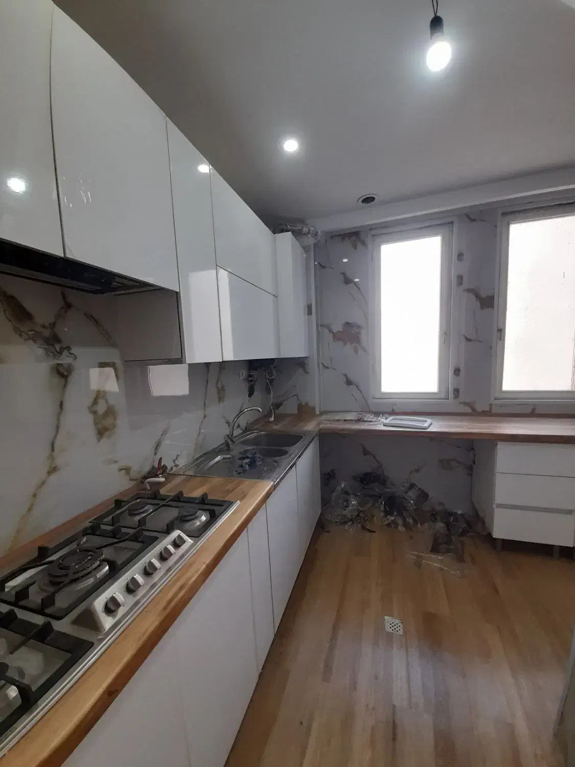 تاپ لوکیشن کلهر 70مترفول امکانات پارکینگ غیرمزاحم|فروش آپارتمان|تهران, سلسبیل شمالی|دیوار