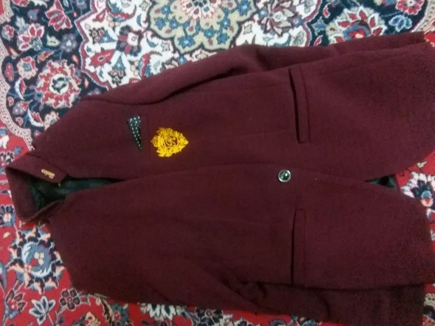 کت تک خوش رنگ و نو|لباس|شیراز, طلاب|دیوار