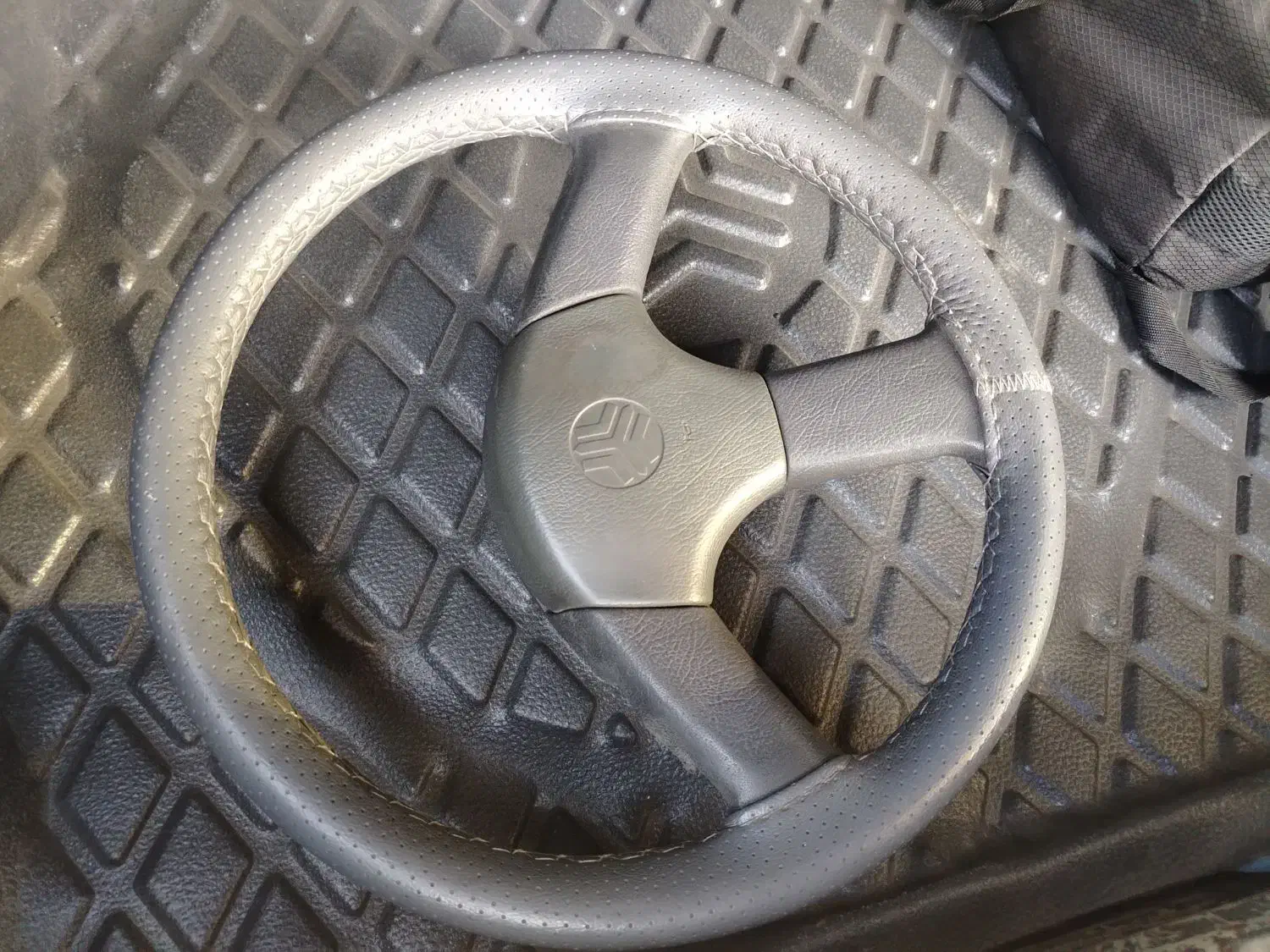 غربیلک فرمان پراید صبا درحد نو|قطعات یدکی و لوازم جانبی|کرج, شهرک امیر المومنین|دیوار