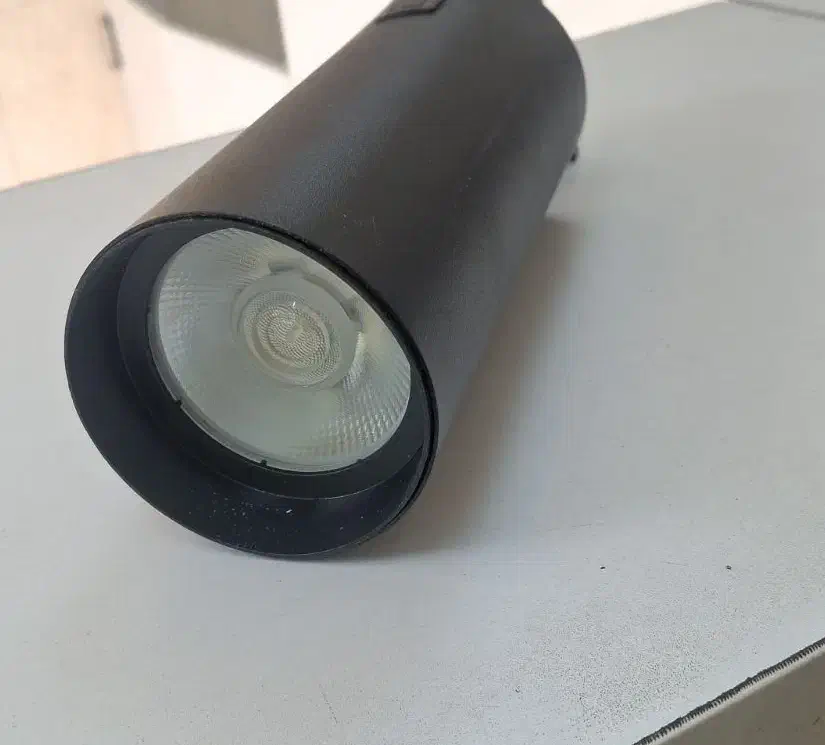 لامپ سوخته|لامپ و چراغ|اراک, |دیوار