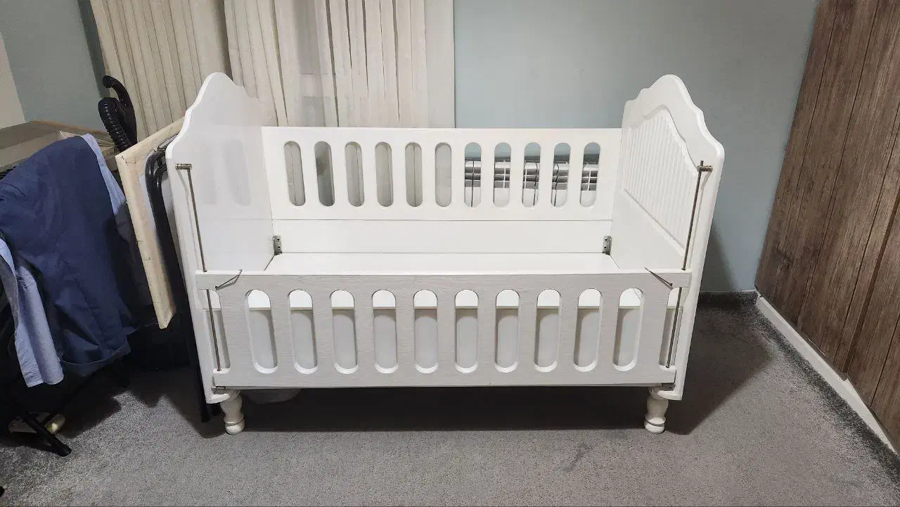 تخت کودک|تخت و صندلی بچه|گرگان, |دیوار