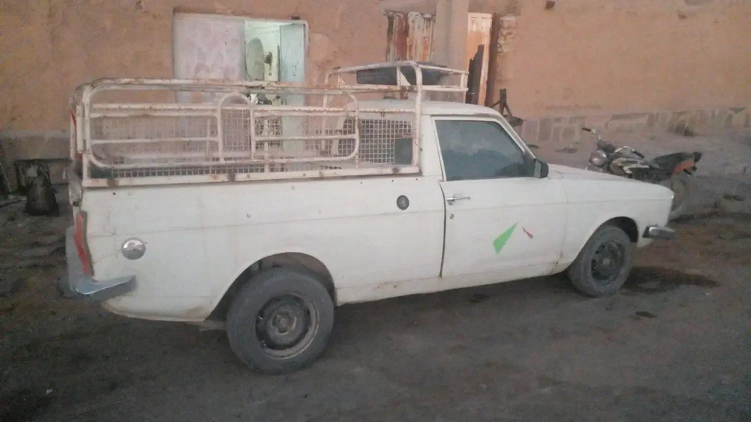 وانت مدل 82|خودرو سواری و وانت|بیرجند, |دیوار