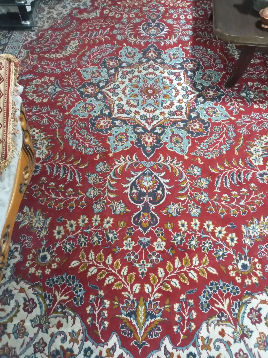 فروش دوتا فرش۱۲متری کارکرده|فرش|الیگودرز, |دیوار