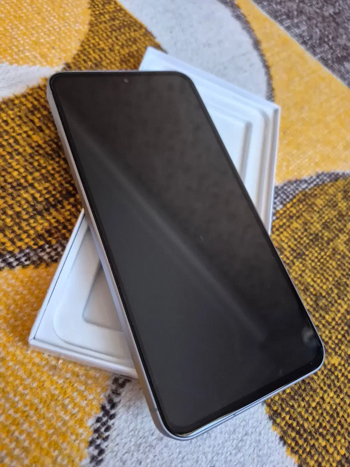 A56... رام 12 256 گیگ.باز شده حدود یک هفته کار|موبایل|کرمانشاه, |دیوار