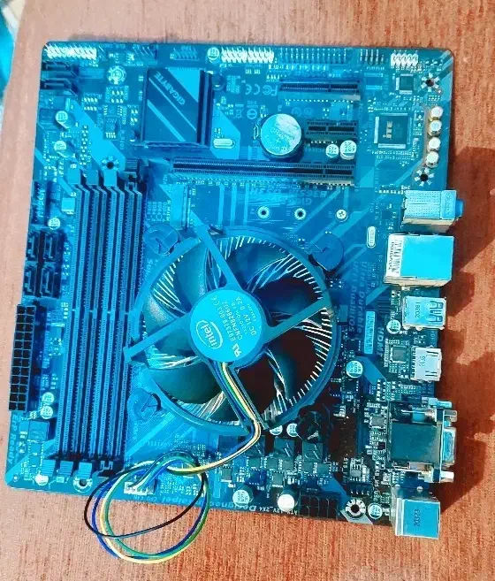 مادربرد مدل گیگابایت مدل D365m d3h|قطعات و لوازم جانبی رایانه|یاسوج, |دیوار