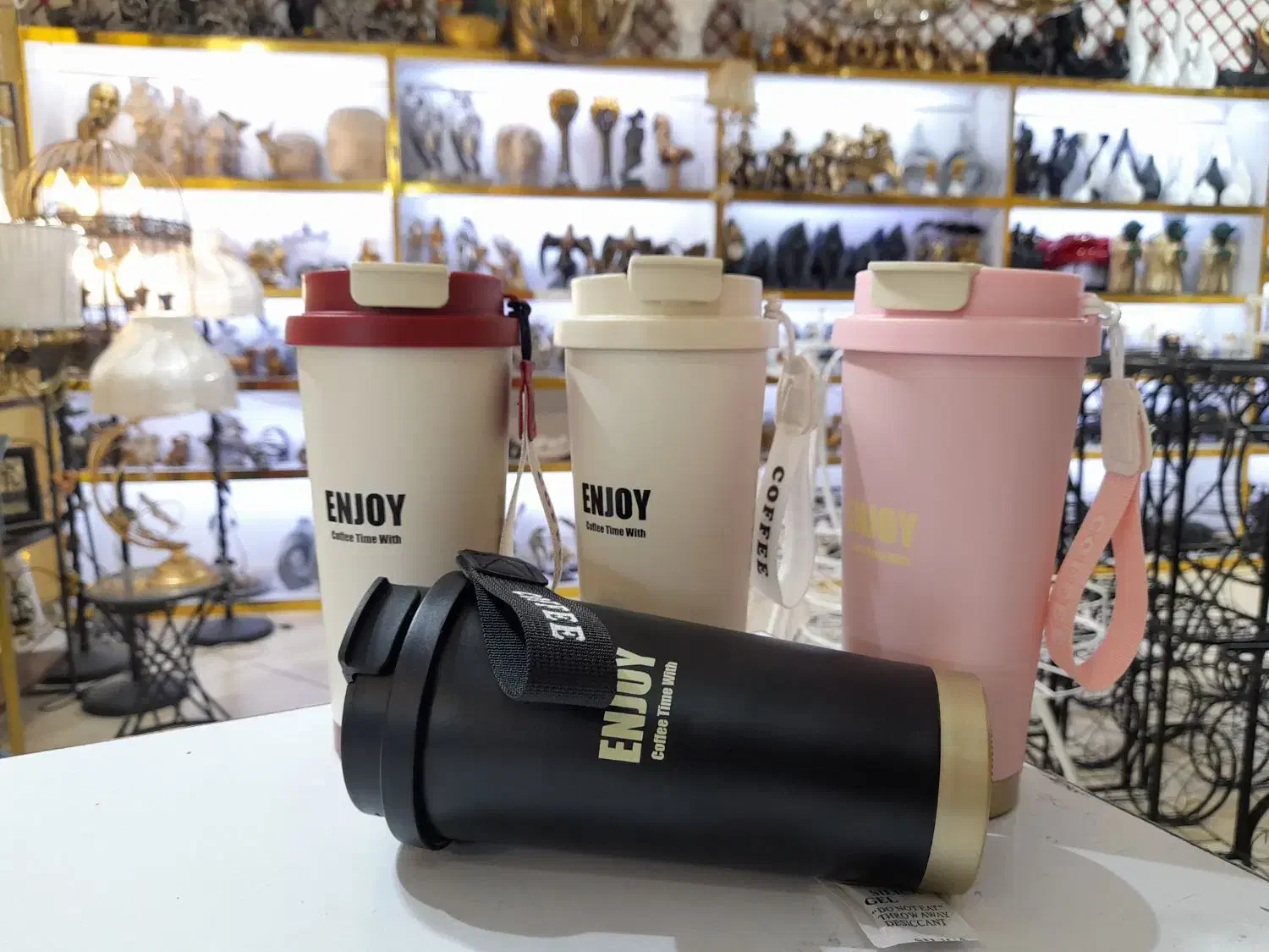 فلاسک کمپینگ متفکر مانکن آویزدار خلبان استند گلدان|کوهنوردی و کمپینگ|قم, زاویه|دیوار