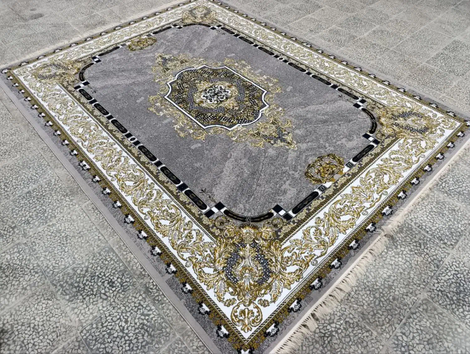 فرش رویال|فرش|سلماس, |دیوار