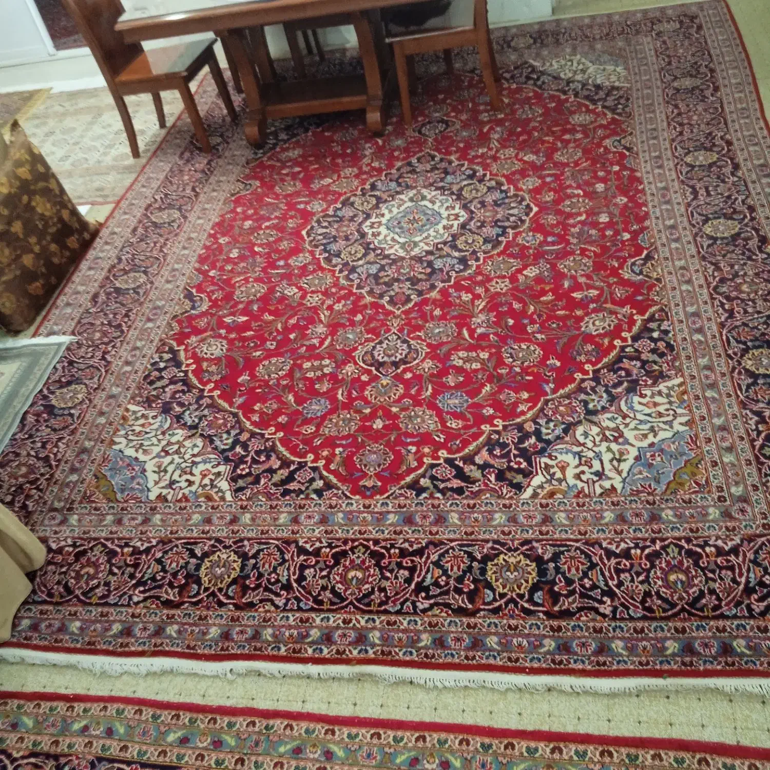 دو تخته فرش ۱۲متری و یک تخته فرش ۹ متری دستباف|فرش|تهران, طرشت|دیوار