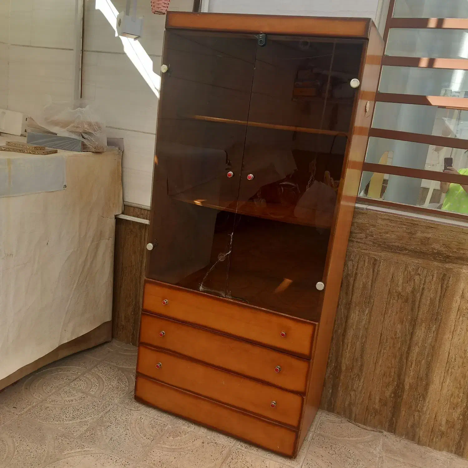 کمد ویترین|بوفه، ویترین، کنسول|کرمان, |دیوار