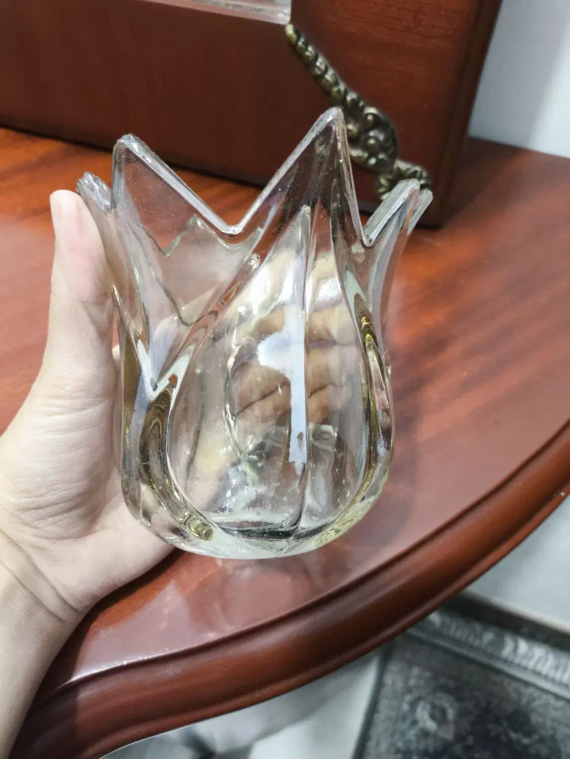 لاله لوستر و کنار سالنی|لوستر و چراغ آویز|فردوسیه, |دیوار