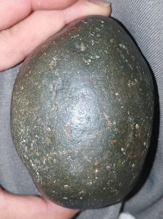 سنگ خیلی قدیمی بان یشم|کلکسیون اشیاء عتیقه|سنندج, |دیوار