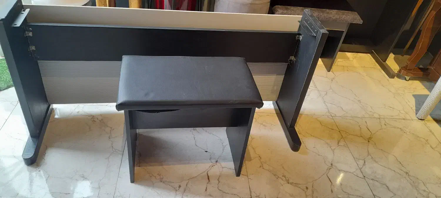 میز پیانو|پیانو، کیبورد، آکاردئون|رباط‌کریم, نصیرشهر|دیوار