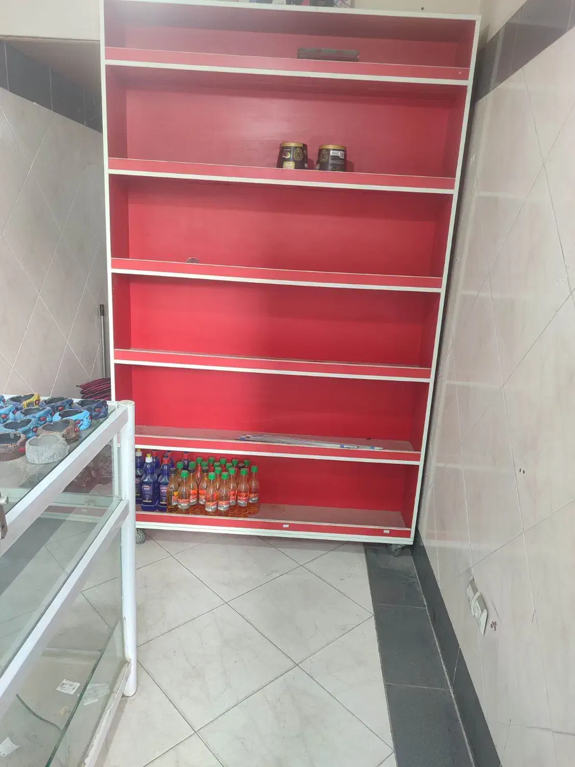 ویترین/قفسه/دکور/استند|بوفه، ویترین، کنسول|هشتگرد, فاز ۱ مهستان|دیوار