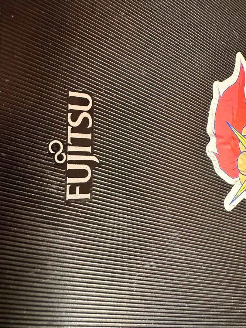 لپ تاپ Fujitsu Core i5 / رم ۸ گیگ / حافظه SSD|رایانه همراه|پرند, فاز ۴|دیوار