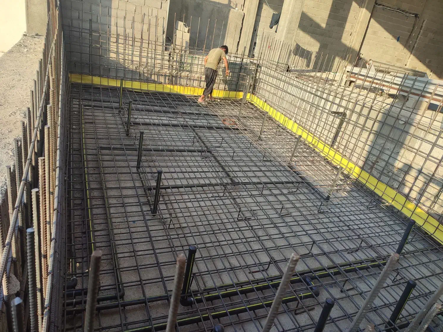 اجرای ارماتور بندی وقالب بندی|خدمات پیشه و مهارت|بوشهر, |دیوار