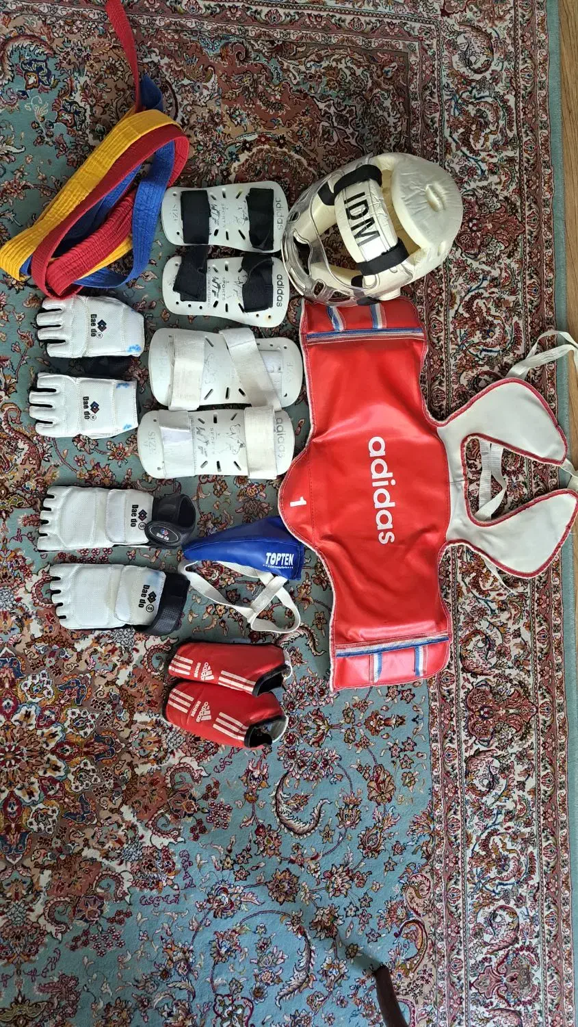 لوازم تکواندو|تجهیزات ورزشی|کرج, شهرک بهداری|دیوار