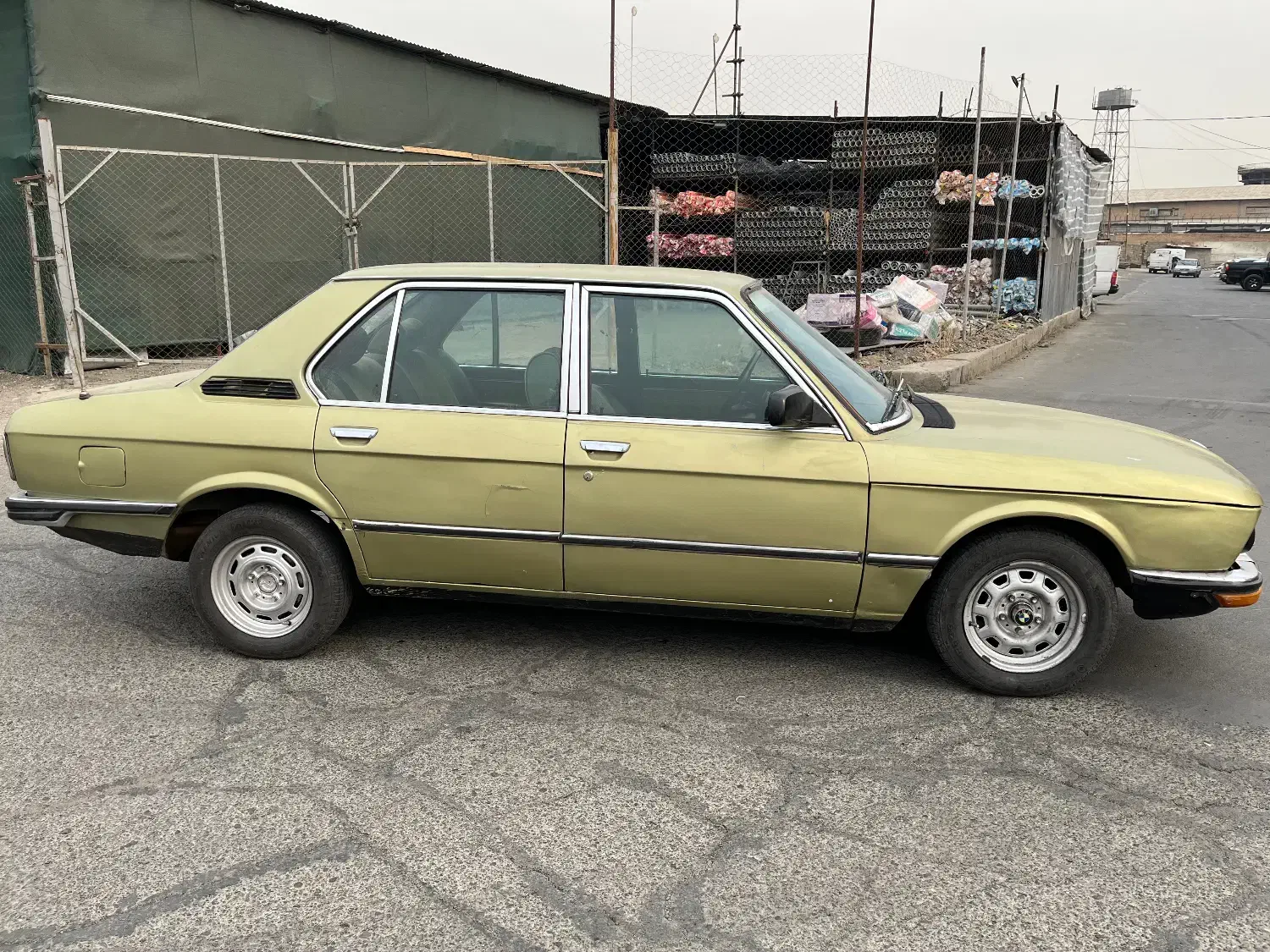 بی ام و ۵۱۸|خودرو سواری و وانت|تهران, شهرک زینبیه|دیوار