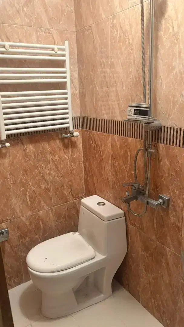 اجاره ۶۵ متری نوساز * فول * مترو کارگر * امیرآباد