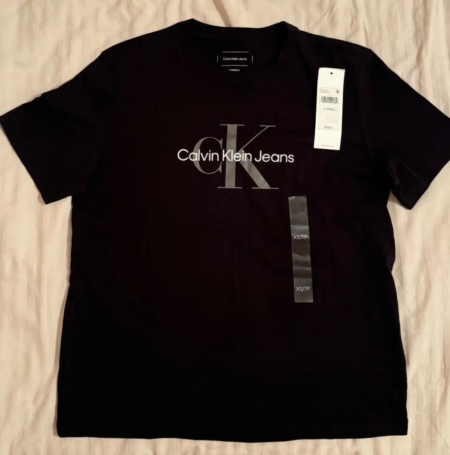 تیشرت زنانه calvin klein|لباس|تهران, حکمت|دیوار