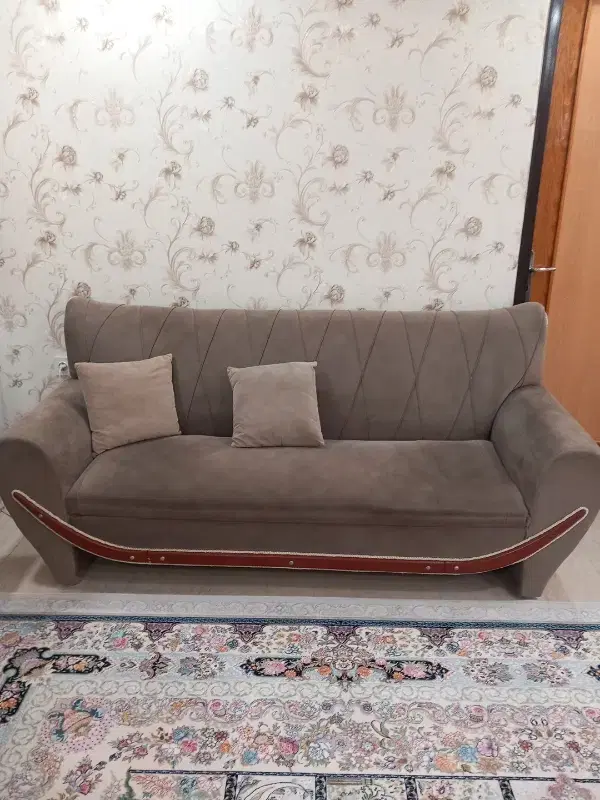مبل ۷ نفره|مبلمان خانگی و میز عسلی|شفت, |دیوار