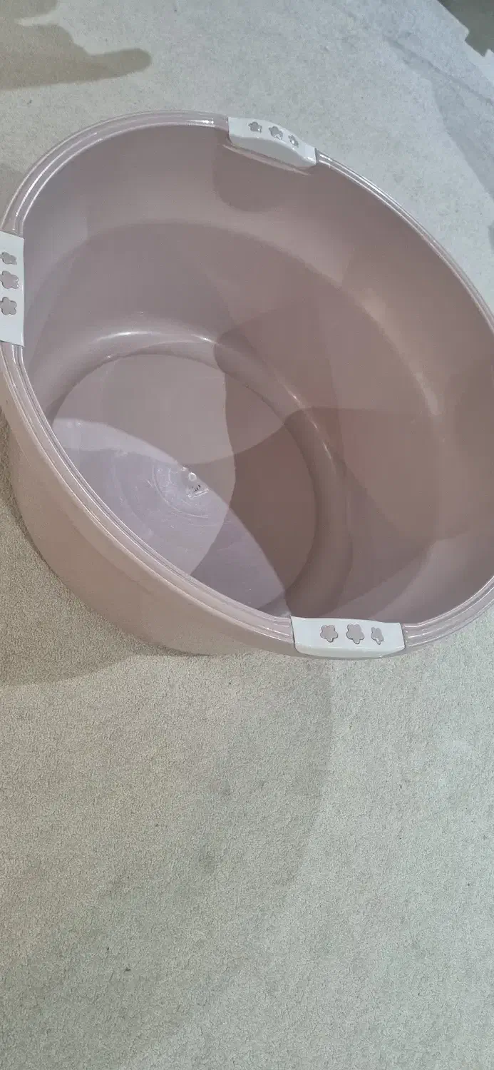 تشت بزرگ|ظروف نگهدارنده، پلاستیکی، یک‌بارمصرف|کیش, |دیوار