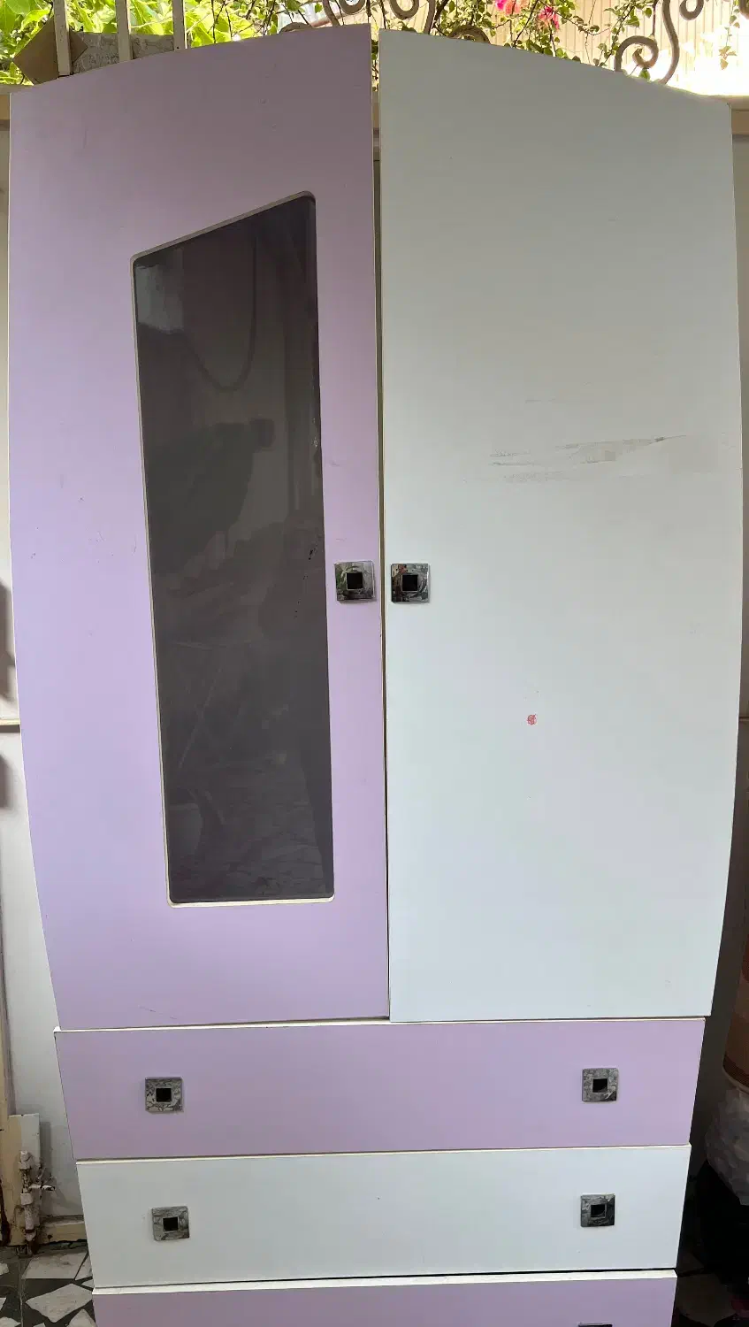 تابلو و کمد بچه|مبلمان خانگی و میز عسلی|رشت, چله خانه|دیوار