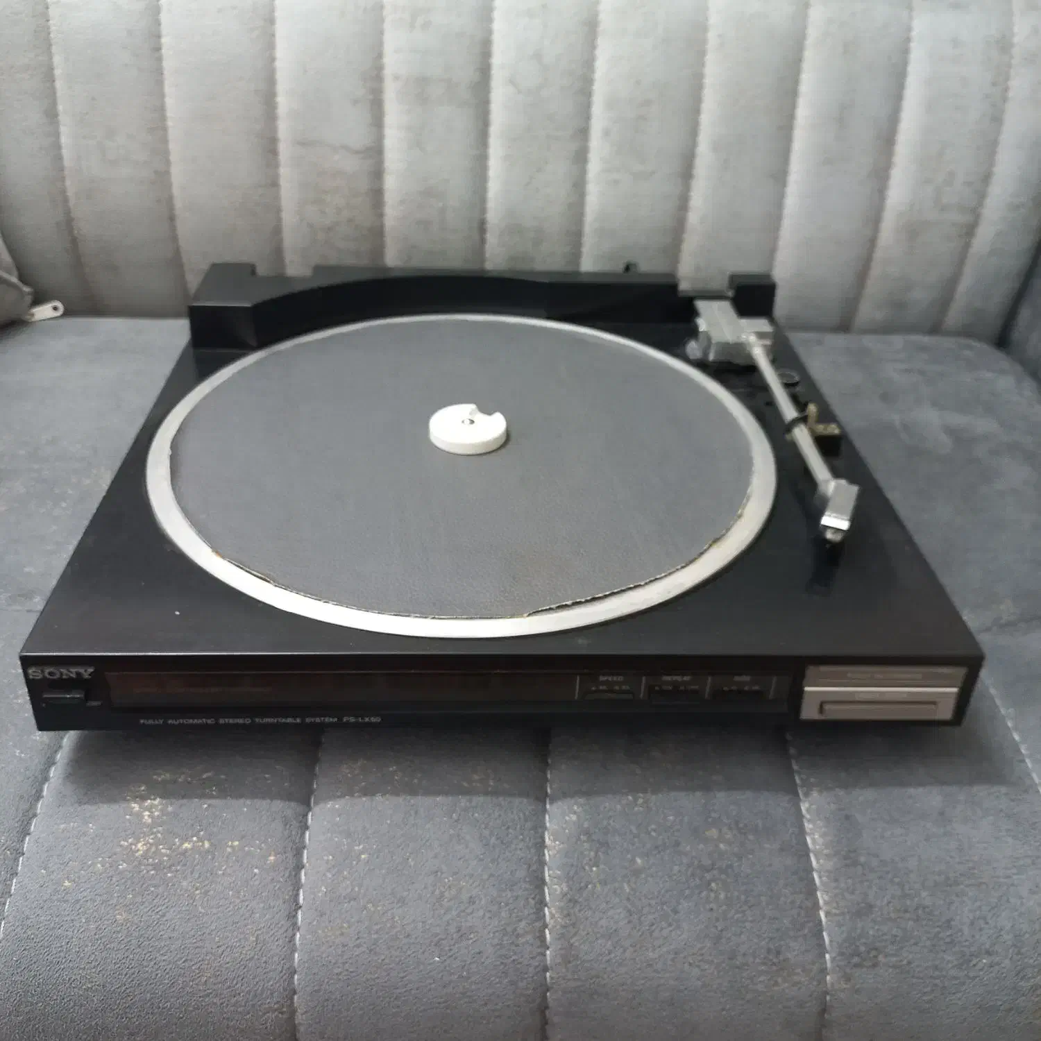 گرام قدیمی. صفحه گرام عکس دار|کلکسیون اشیاء عتیقه|اصفهان, ستار|دیوار