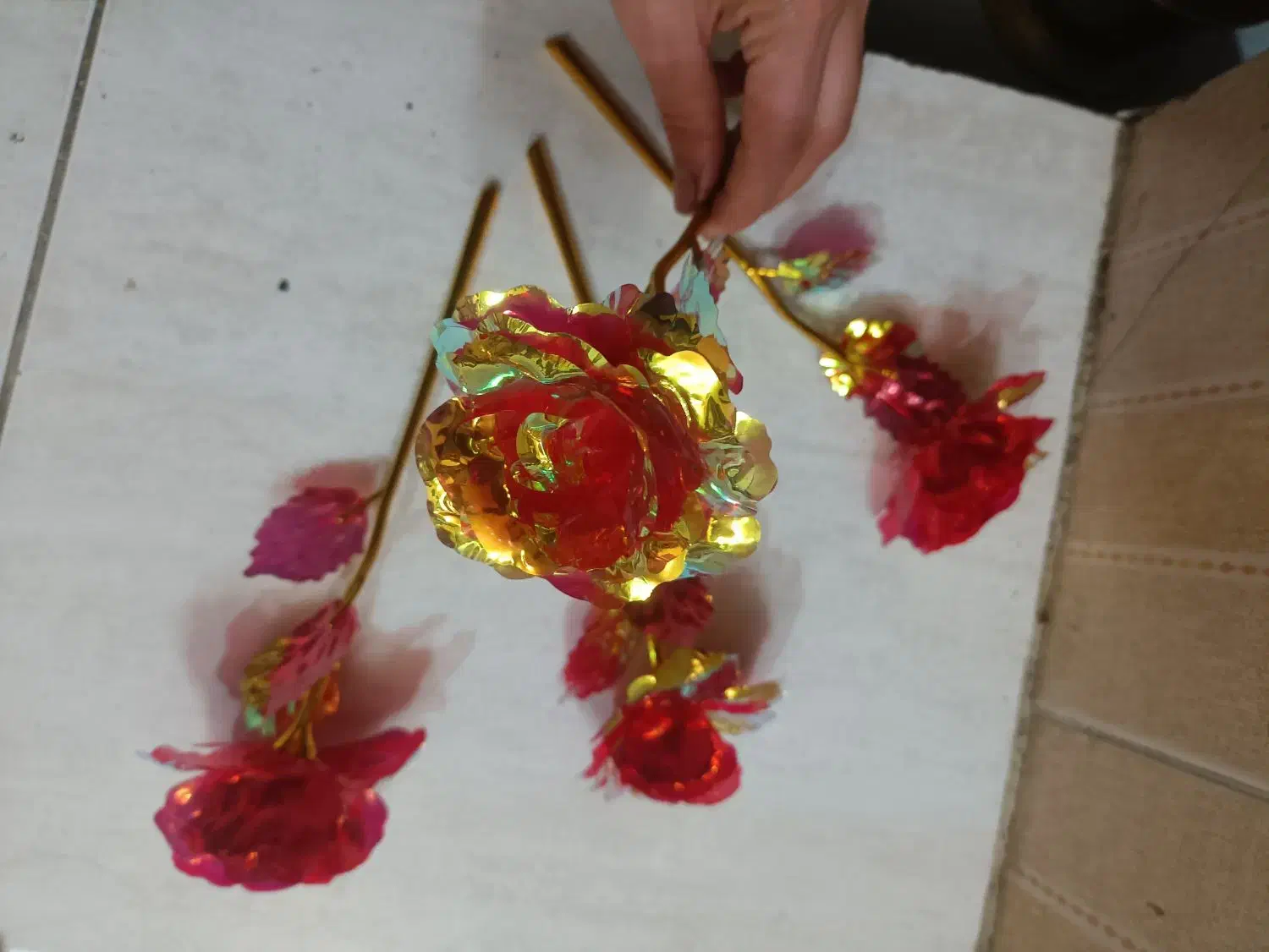 گل شاخه ای 19هزارو پانصد|گل مصنوعی|آفتاب, |دیوار