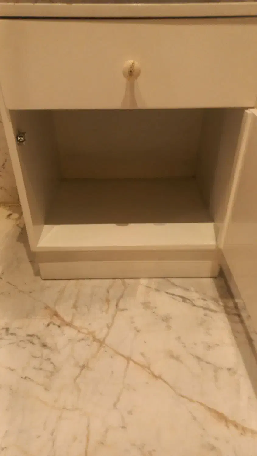 کمد چوبی سفید|جاکفشی، کمد، دراور|تهران, قلهک|دیوار