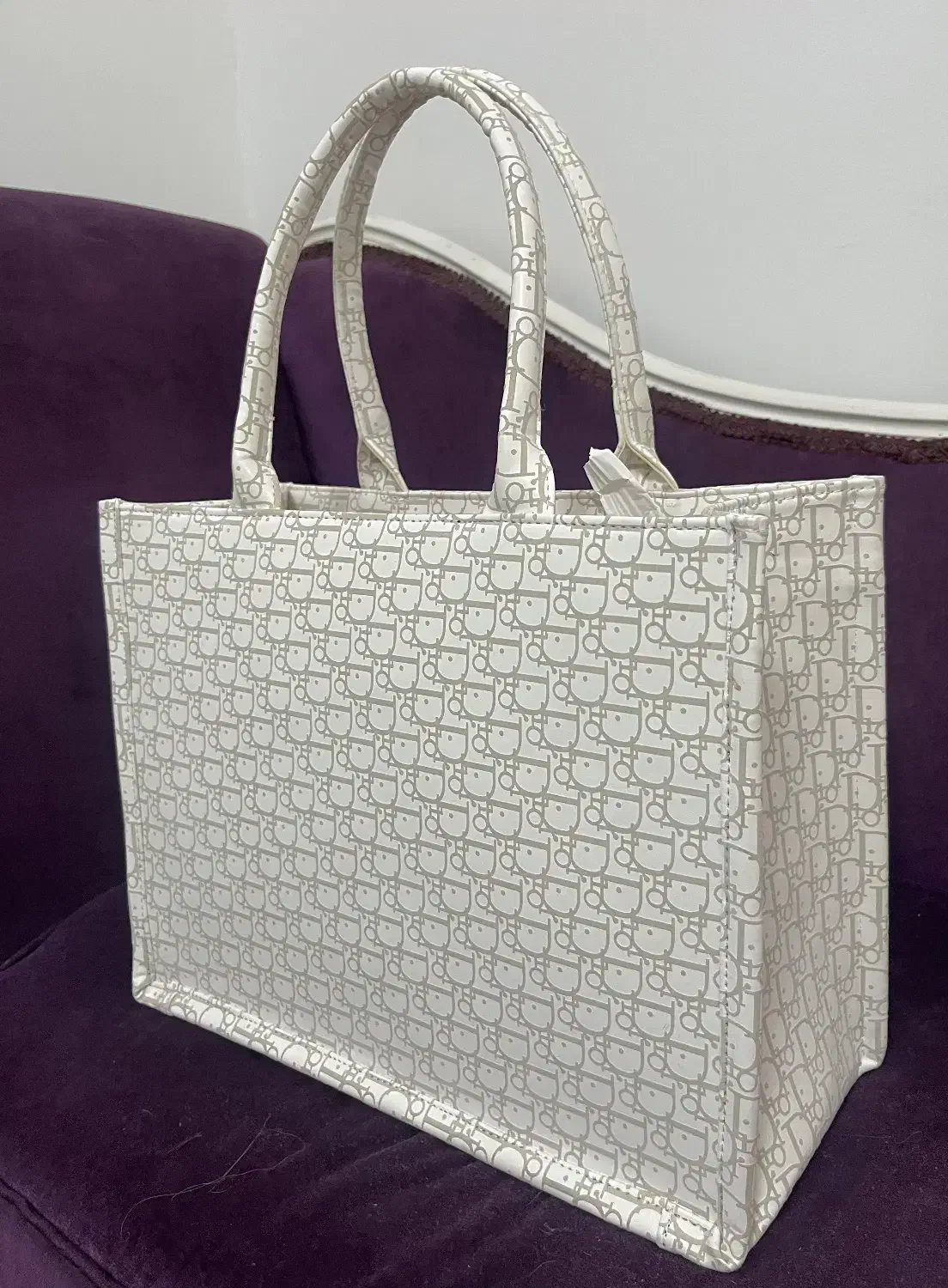 کیف دیور شیک و نو، تخفیف فوری برای خریدار واقعی|کیف، کفش، کمربند|صدرا-فارس, فاز ۱|دیوار